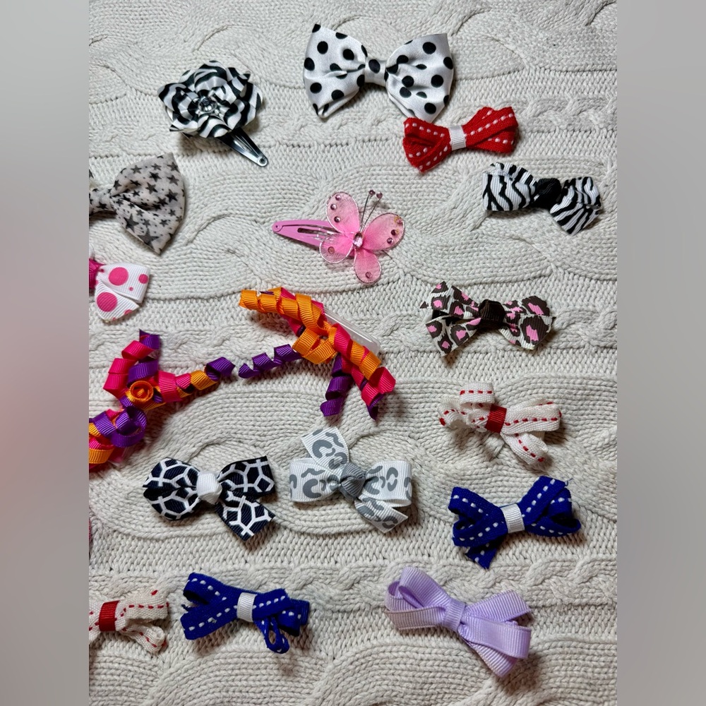 Lot of Kid’s Hair Accessories #1085 - Picture 7 of 10